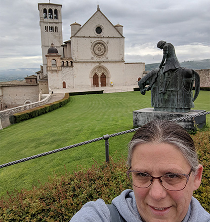 Pictured_Jennifer Landow on pilgrimage to Assisi, Italy