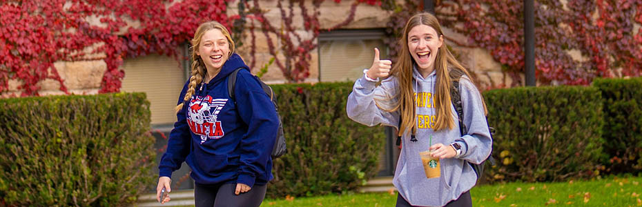 Thumbs up Bonnie