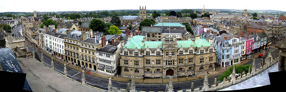 Panoramic view of Oxford campus