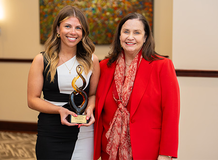 Sydney Labayewski and Wendy Mann, 2026 Woman of Promise