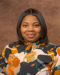 Angy Martinez headshot