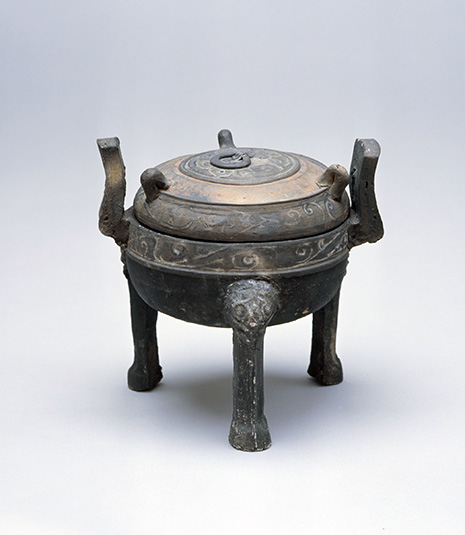"Ding," a ritual food container dating from the Jin Dynasty