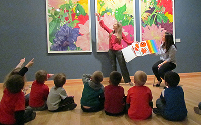 Gallery Tours Children on a Quick Center tour