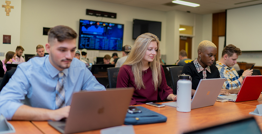 business_students_at_SBU